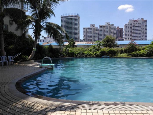 辣美滋骨汤麻辣烫