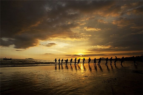 超级鸡排加盟在德宏要求多吗，德宏生意好的炸鸡加盟店都有哪些